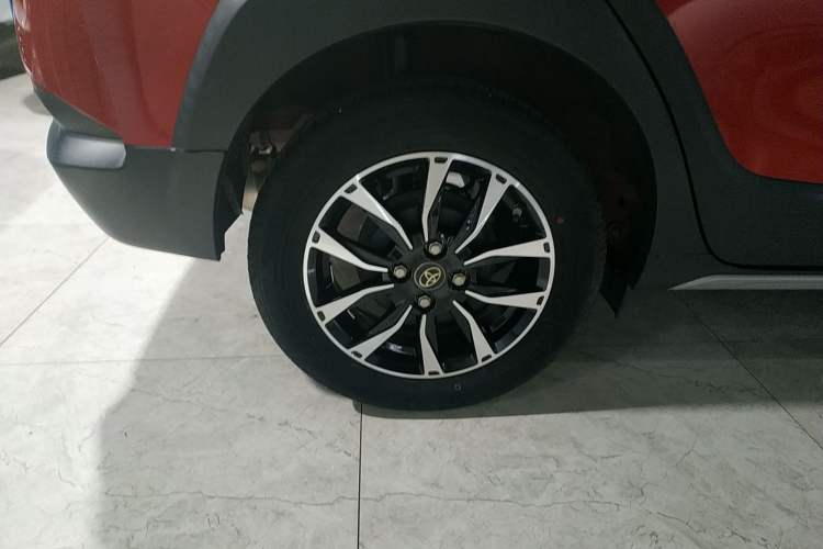 Used Toyota YARiS L 2021 X-Trail 1.5L CVT Leading Edition
