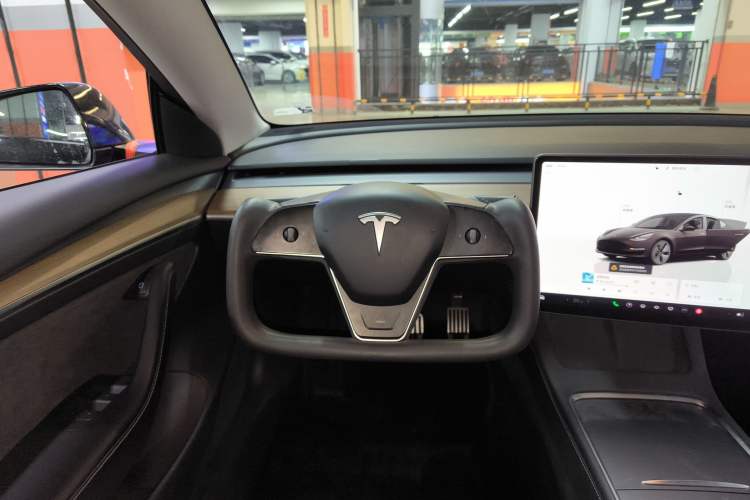 Used Tesla Model 3 2022 Rear-Wheel-Drive Version