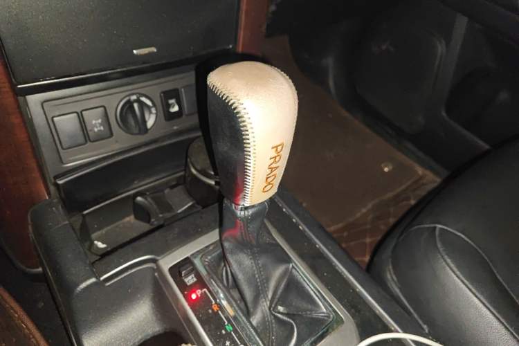 Used Toyota Prado 2016 3.5L Automatic TX-L NAVI
