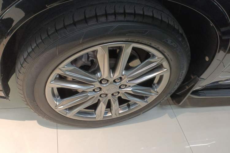 Used Cadillac XT6 2022 2.0T 7-Seater Two-Wheel Drive Luxury Version
