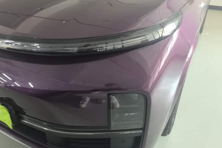 Used Li Auto L8 2023 Pro Model
