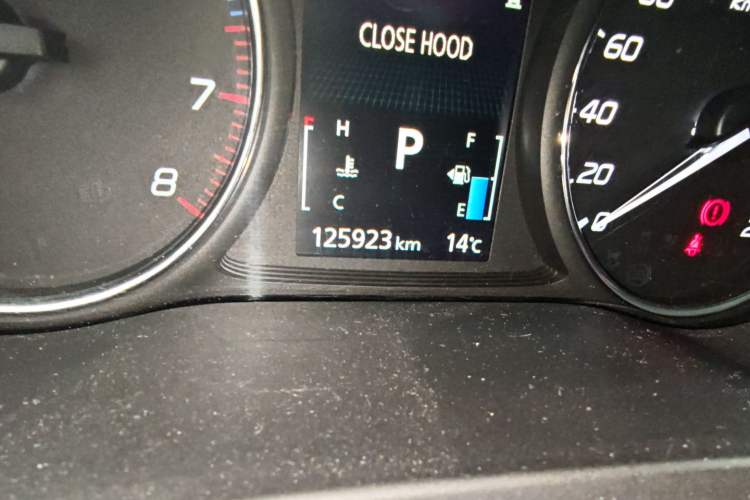 Used Mitsubishi Outlander (Import) 2014 2.4L 4x4 Deluxe Value Edition 5 Seats
