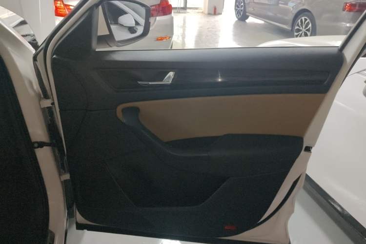 Used Skoda Kodiaq GT 2019 TSI330 Two-Wheel-Drive Luxury Edition China VI Standard
