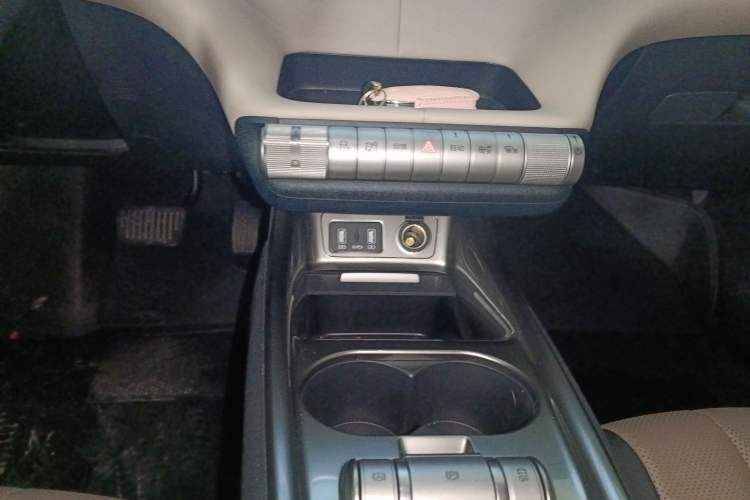 Used BYD Dolphin 2023 420 km Fashion Edition
