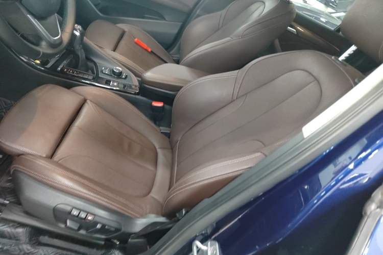 Used BMW X1 2018 sDrive18Li Luxury Model
