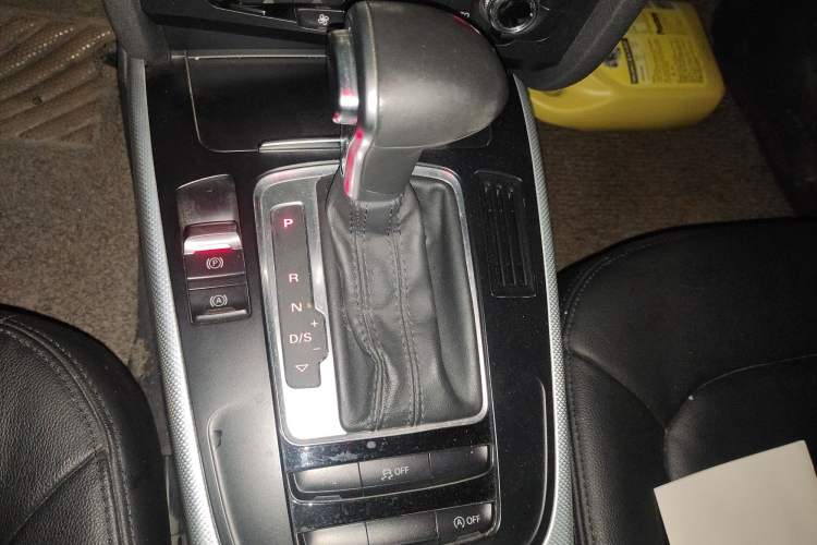 Used Audi A4L 2015 35 TFSI Automatic Standard Model
