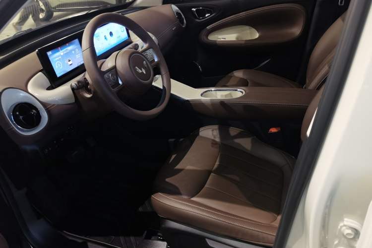 Used Wuling Bingo 2025 333 km Lingxi Deluxe Edition
