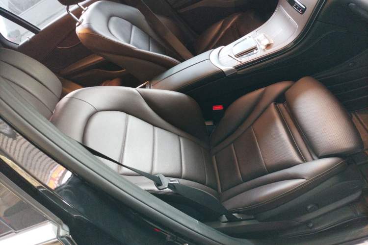 Used Mercedes-Benz GLC 2022 Refreshed GLC 300 L 4MATIC Dynamic Edition
