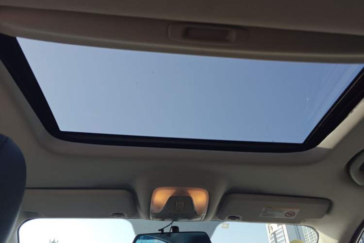 Used GAC Trumpchi GS4 2017 235T G-DCT Two-Wheel Drive Luxury Edition
