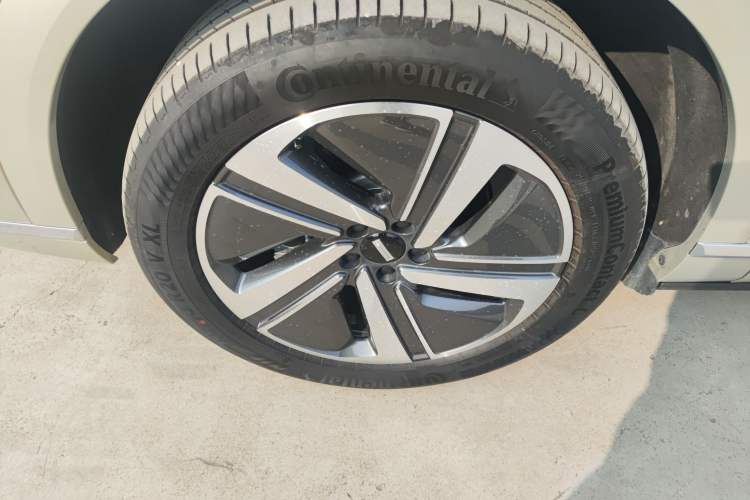 Used Wey Lanshan 2025 Four-Wheel Drive Max