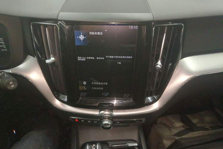 Used Volvo XC60 2019 T5 4x4 Smart Edition China VI Standard
