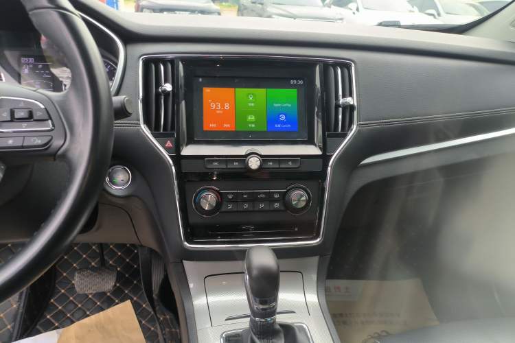 Used Roewe RX5 2018 20T Two-Wheel Drive Automatic Flagship Edition
