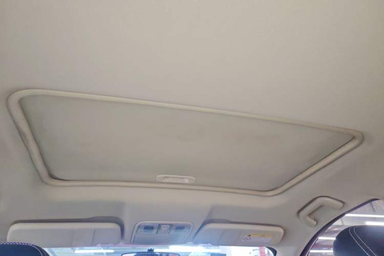 Used Dongfeng Fengon 580 2017 1.5T CVT Comfort Model
