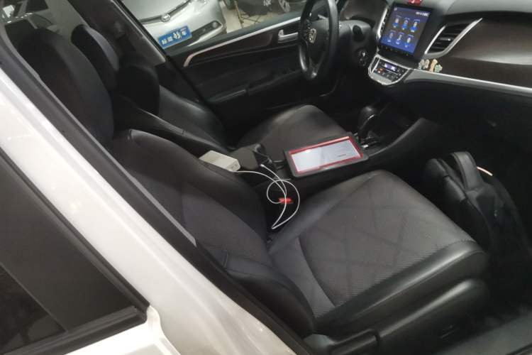 Used Honda Jade 2016 1.8L Automatic Comfort Version 5 Seats
