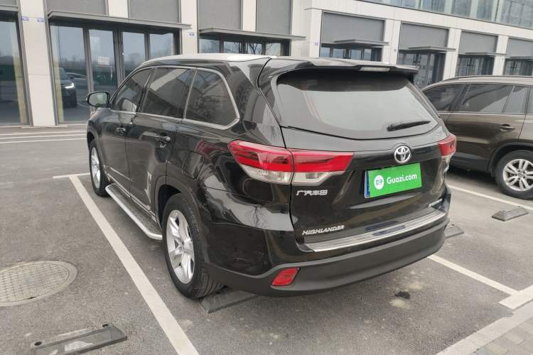 Used Toyota Highlander 2018 2.0T Four-Wheel Drive Luxury Version 7 Seats China VI Standard
