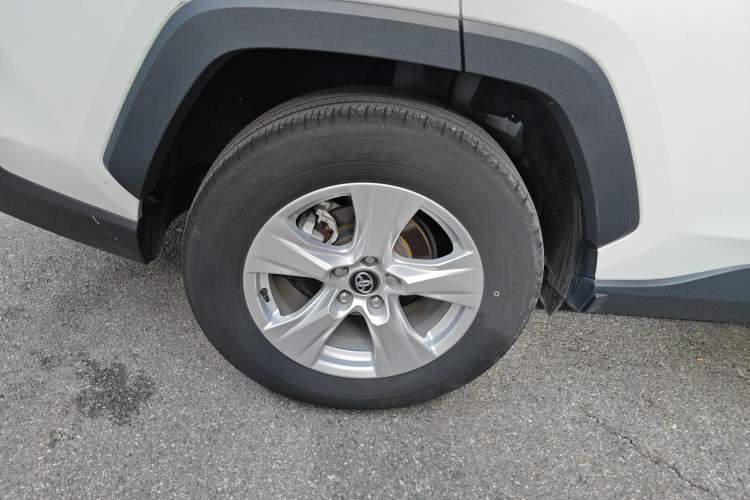 Used Toyota RAV4 2023 2.0L CVT Two-Wheel Drive Urban Edition
