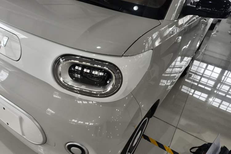 Used Wuling Hongguang MINIEV 2024 3rd Generation 215km Youth Edition
