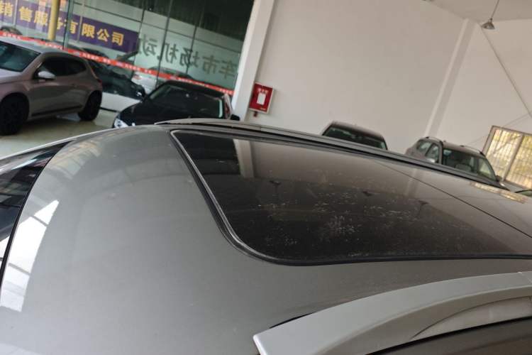 Used Dongfeng Fengon 580 2017 1.5T CVT Smart Connectivity Model
