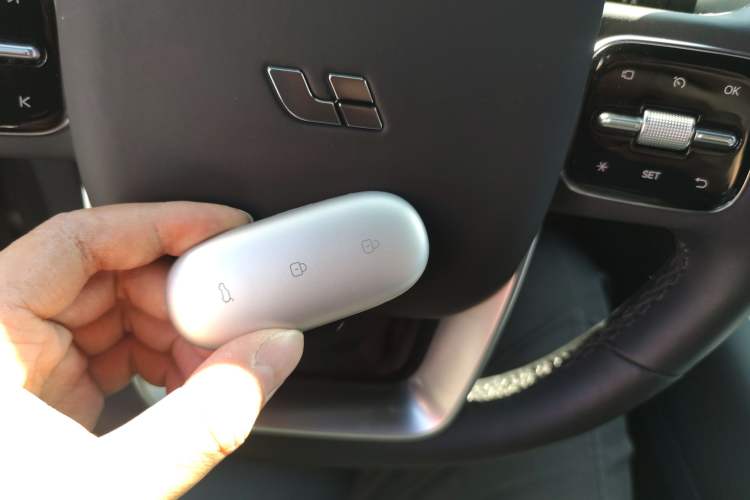 Used Li Auto L7 2023 Pro Model
