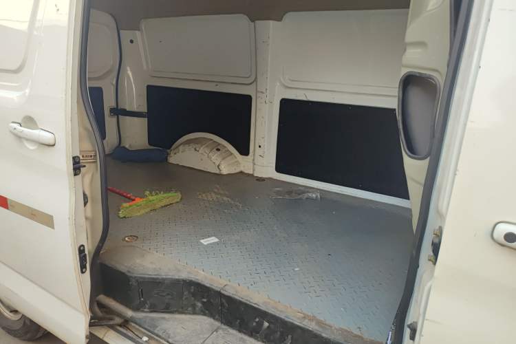 Used Chana Ruixing M80 2021 1.6L Comfort Version 2-Seater Single-Steaming Air Conditioner China VI Standard Flat Roof Dual-Swing Doors – DAM16KR