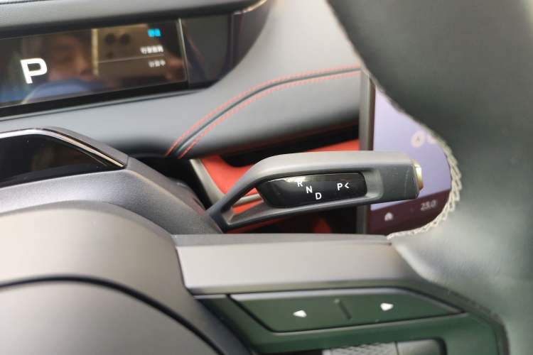 Used  SU7 2024 Rear-Drive Long-Range Intelligent Driving Version