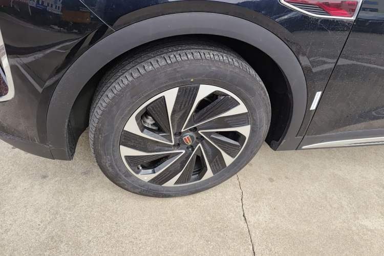 Used Hongqi HS7 PHEV 2024 2.0T PHEV Four-Wheel Drive Flagship Edition 7 Seats