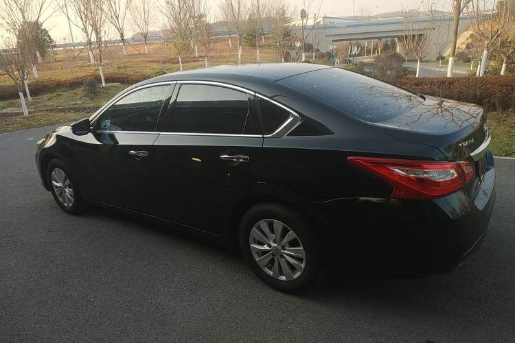 Used Nissan Teana 2016 Revised Version 2.0L XL Comfort Edition
