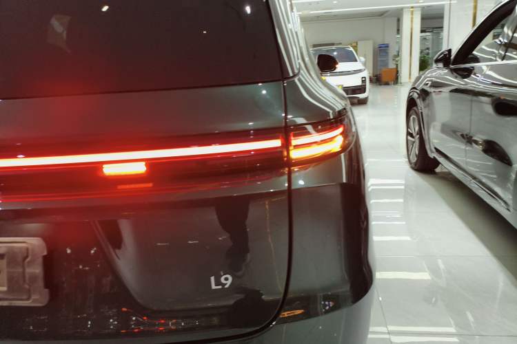 Used Li Auto L9 2022 Max model
