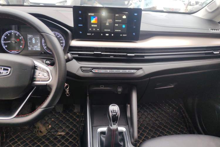 Used Geely Auto Vision X3 2021 PRO 1.5L Manual Elite Model
