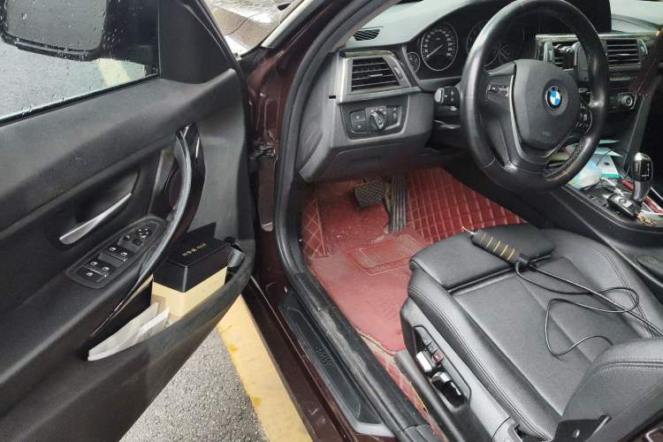 TDK.VehicleDetails.img