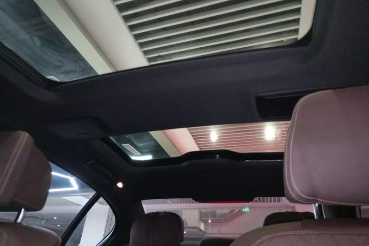 Used BMW 5 Series New Energy 2021 535Le Pioneer Edition M Sport Package
