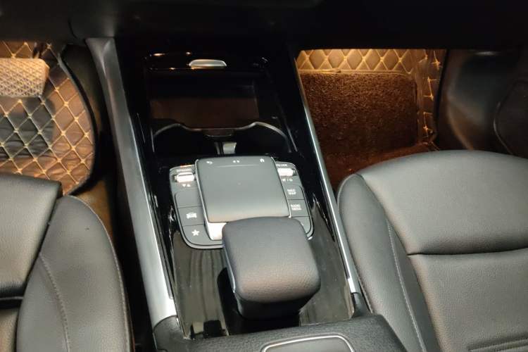 Used Mercedes-Benz GLA 2023 GLA 200