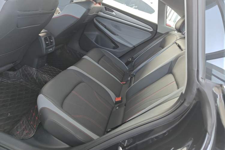 Used Volkswagen Lamando 2024 Lavida L 280TSI DSG Cool & Spicy Edition
