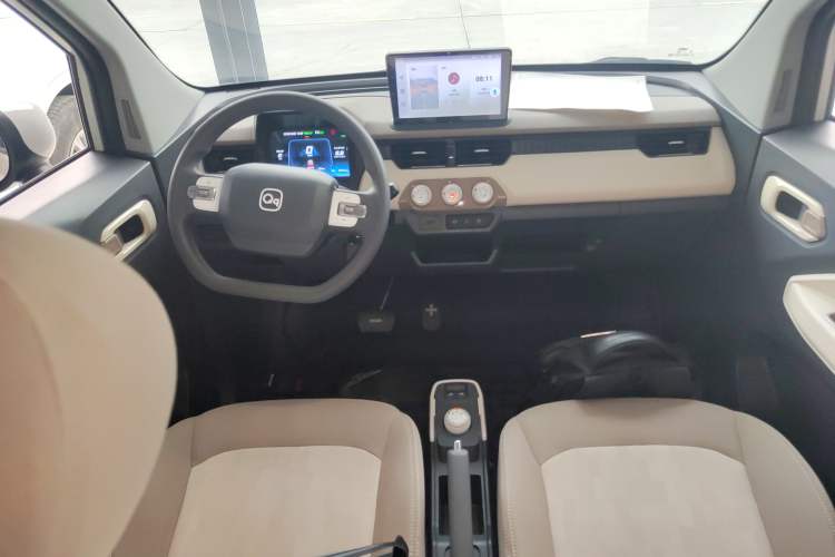 Used Chery QQ Ice Cream 2024 Edition Youth Version 205km Sundae