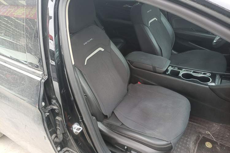 Used Buick Regal 2024 25T Deluxe Edition
