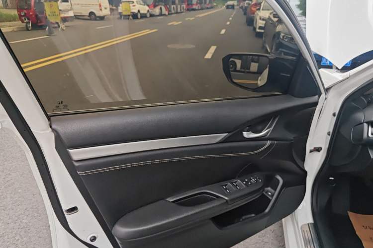 Used Honda Civic 2019 180TURBO CVT Shangyue Edition China VI Emission Standard
