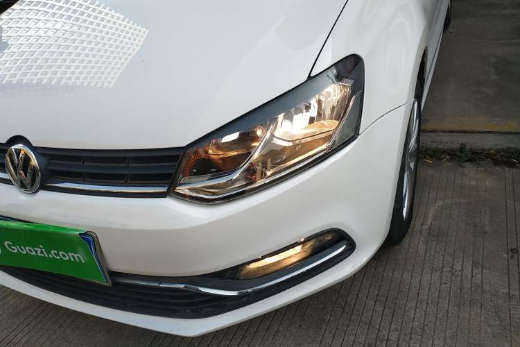 Used Volkswagen Polo 2014 1.6L Automatic Comfort Edition
