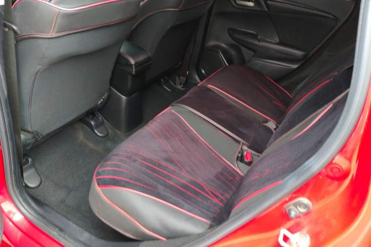 Used Honda Fit 2016 1.5L LXS CVT Comfort Sunroof Version
