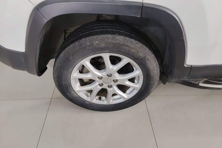 Used  Cherokee 2017 2.0L Superior Edition
