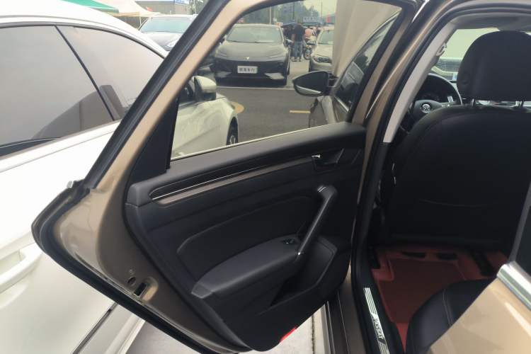 Used Volkswagen Passat 2017 330TSI DSG Prestige Edition
