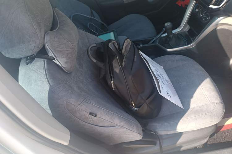 Used Venucia T70 2016 1.6L Manual Ruixing Edition
