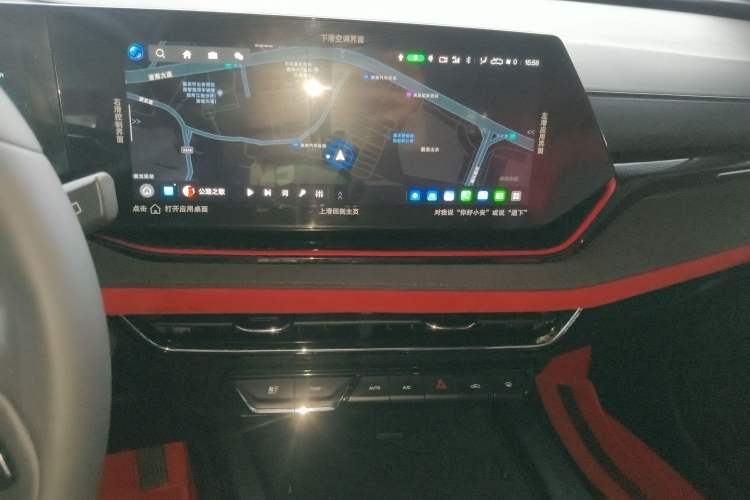 Used Oshan X5 PLUS 2023 Revised Version 1.5T DCT Navigation Edition
