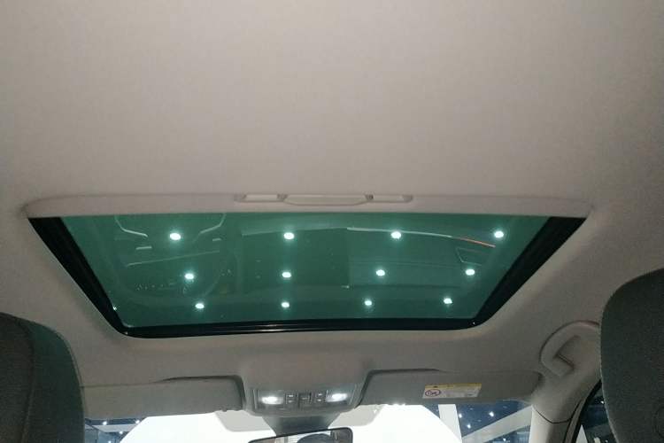 Used Volkswagen Lavida 2023 300TSI DSG Full-Comfort Edition
