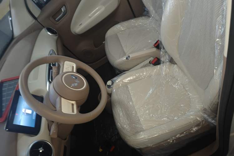 Used Wuling Hongguang MINIEV 2025 Four-Door Version Advanced Edition
