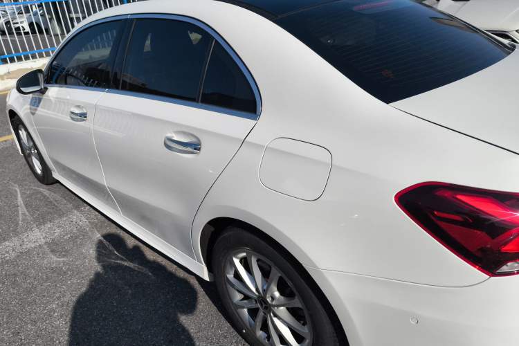 Used Mercedes-Benz A-Class 2021 A 200 L Sport Sedan Fashion Model