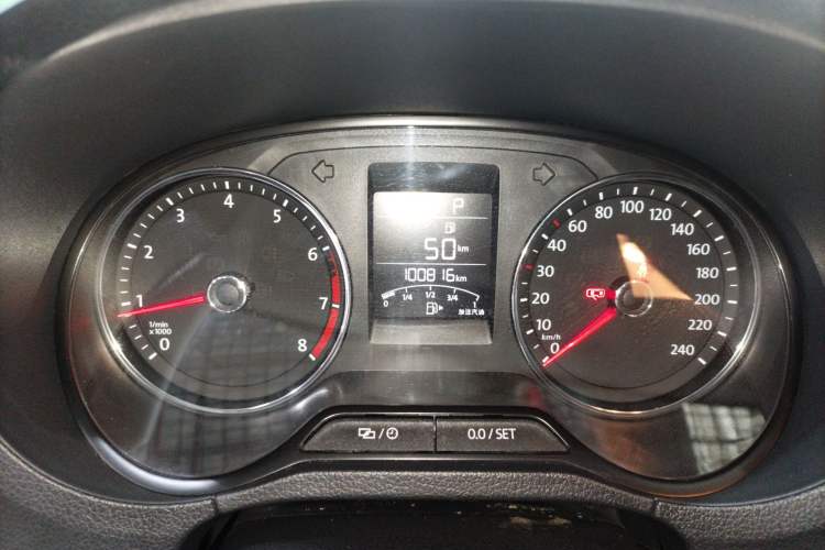 Used Volkswagen Polo 2016 1.6L Automatic Comfort Model
