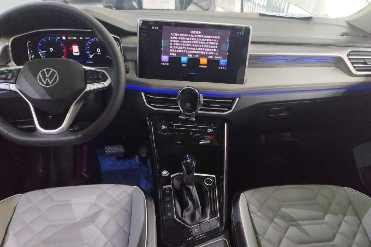 Used Volkswagen Tayron 2023 330TSI Two-Wheel-Drive R-Line High-Energy Version
