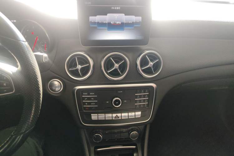 Used Mercedes-Benz GLA 2018 GLA 200 Fashion Model