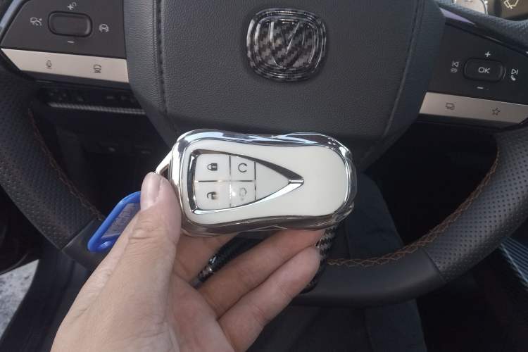 Used Changan UNI-V 2022 1.5T Sport Edition
