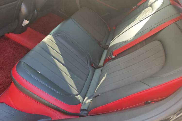 Used ORA Good Cat GT 2024 Revised Edition Mulan Version 401 km Luxury Grade